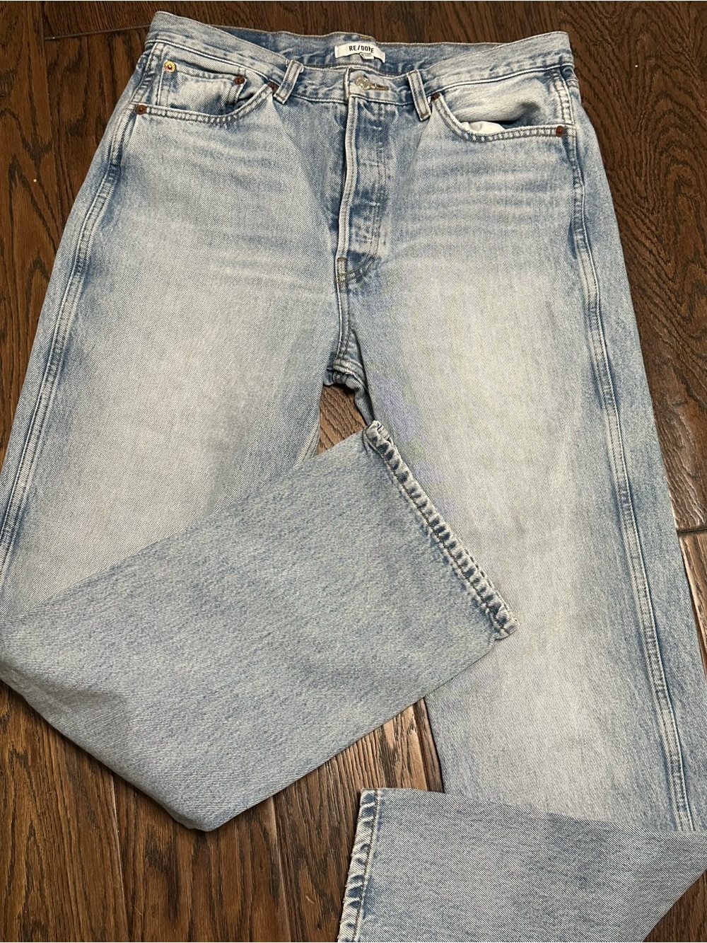 Re/Done Women's Straight Jeans in Light Blue Wash